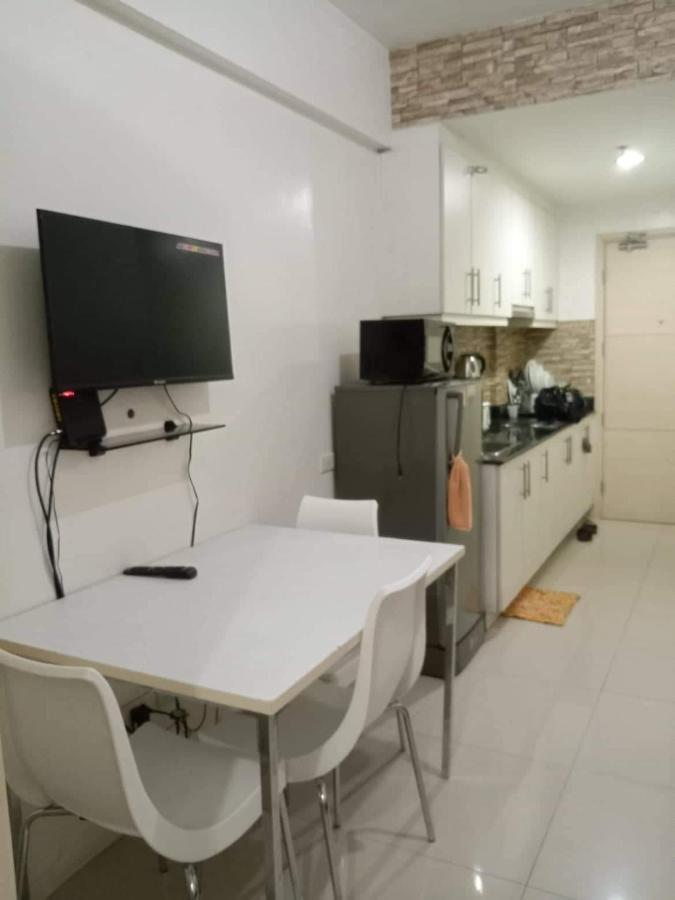 Rhm Sea Residences Condostaycation Moa,Smx Pasay Exterior foto