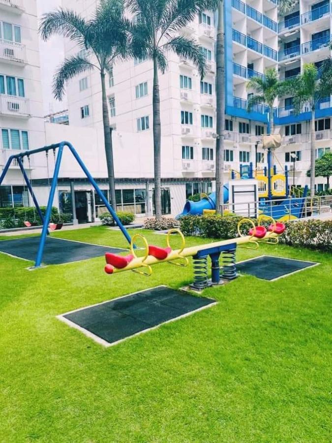 Rhm Sea Residences Condostaycation Moa,Smx Pasay Exterior foto